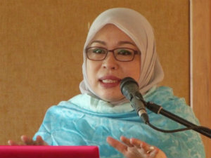 Associate Professor Shamrahayu to give public lecture on ethnic relations - StudyMalaysia.com